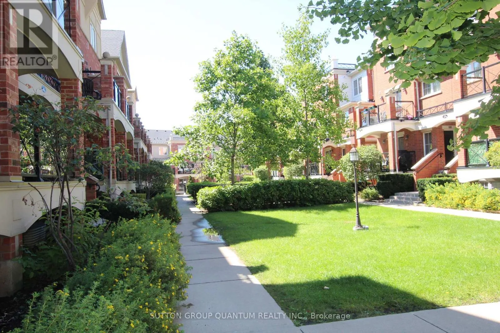 21 - 47 HAYS BOULEVARD