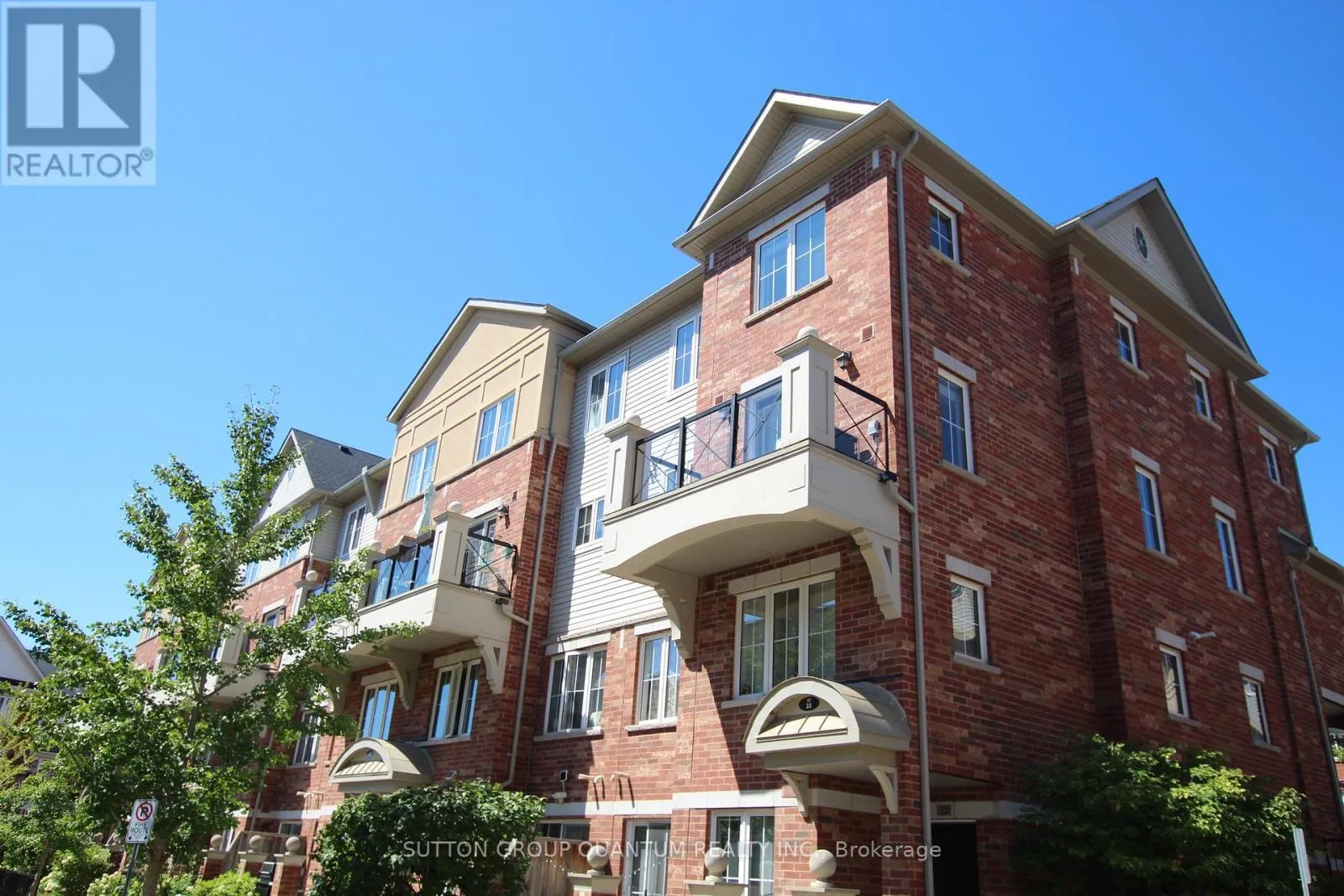 21 - 47 HAYS BOULEVARD