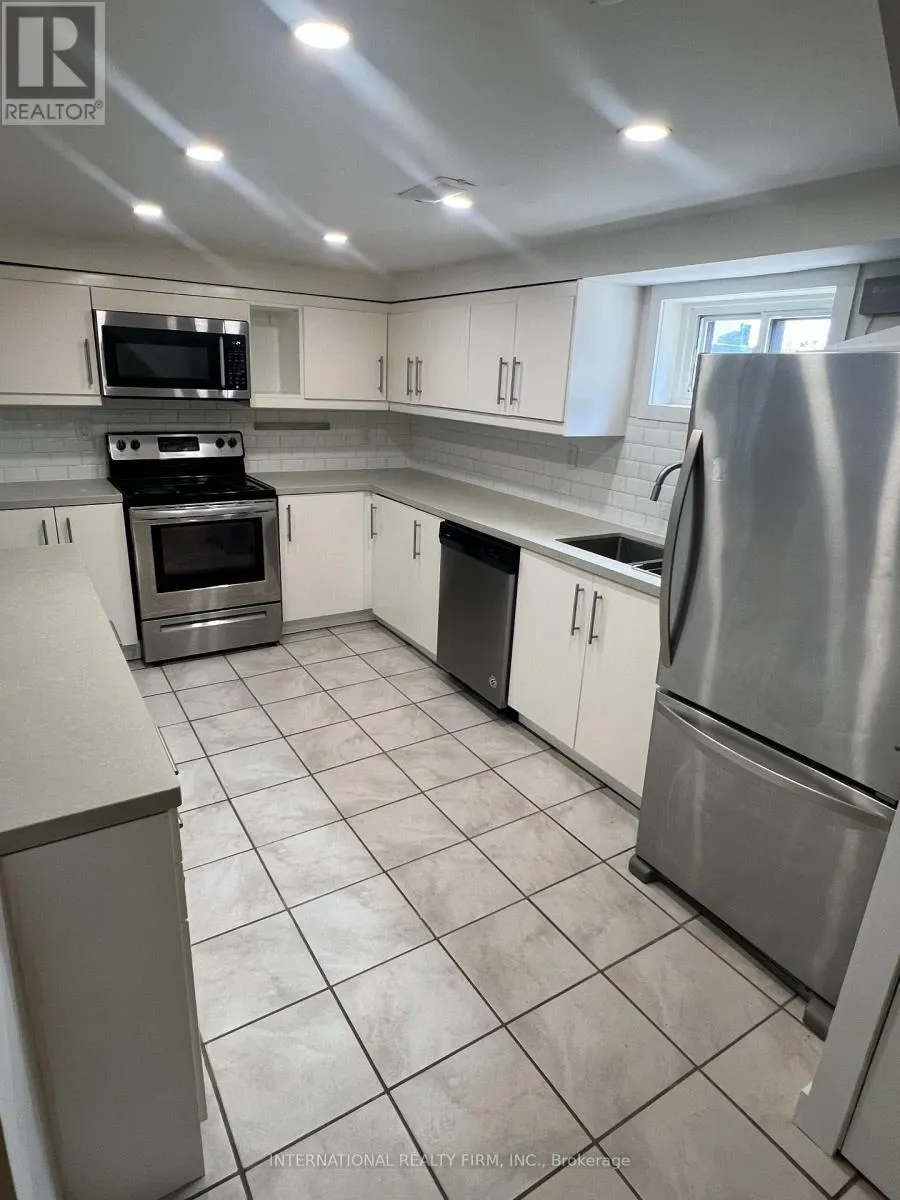 10 RAMBLER PLACE