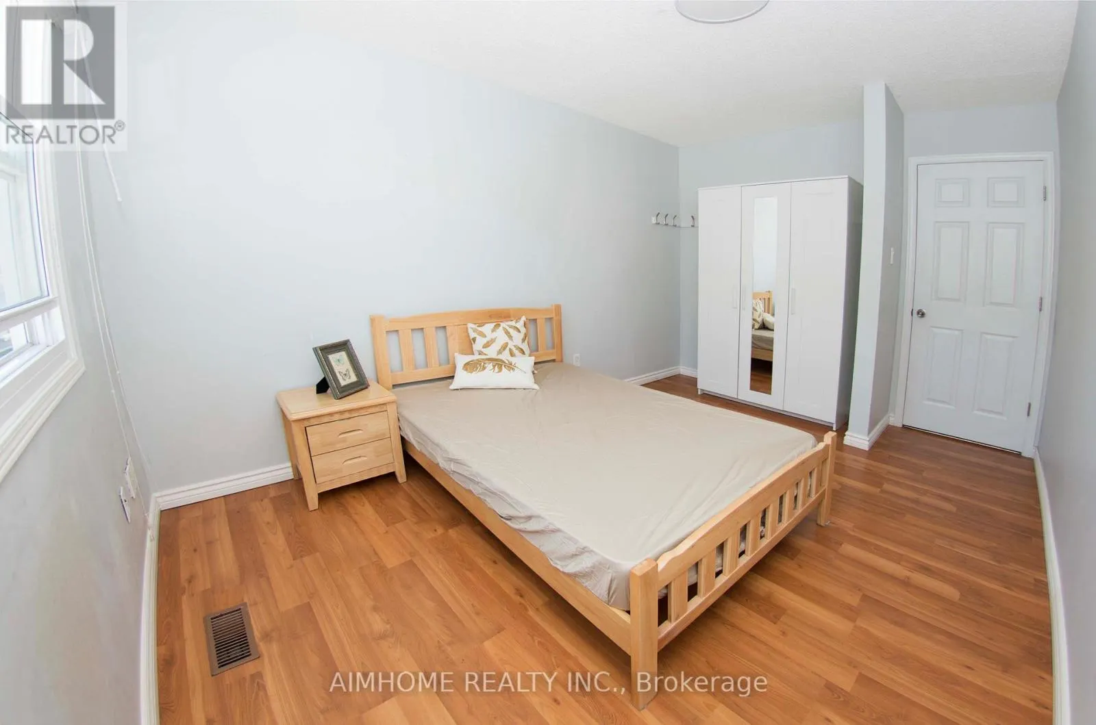 54 - 1224 KIRSTIE COURT