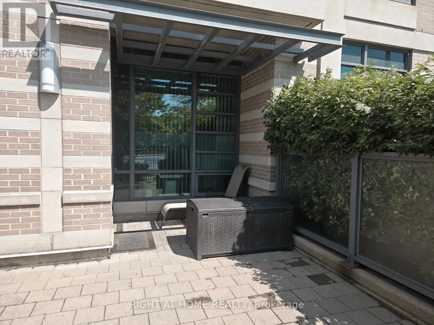 101 - 215 SHERWAY GARDENS ROAD