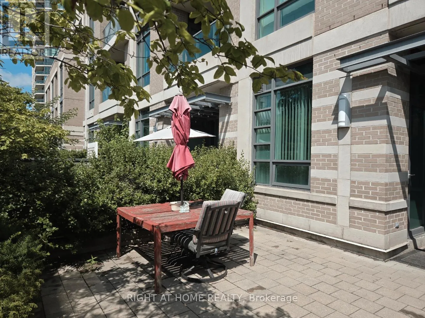 101 - 215 SHERWAY GARDENS ROAD
