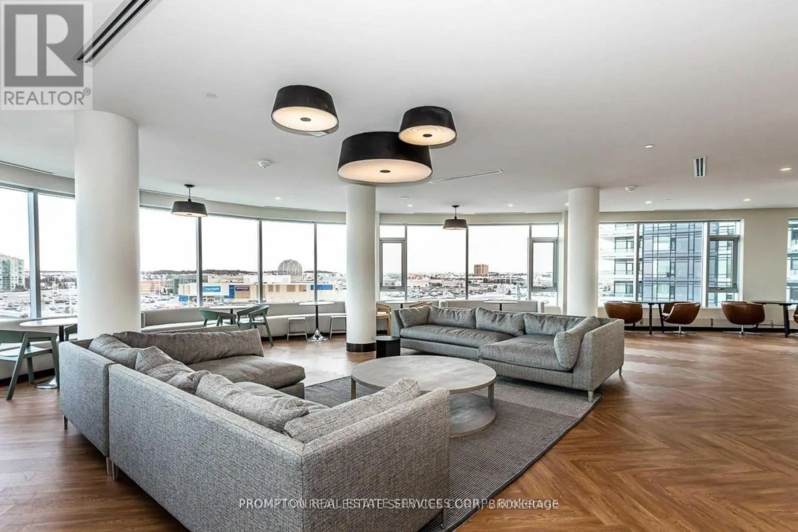 802 - 2520 EGLINTON AVENUE W