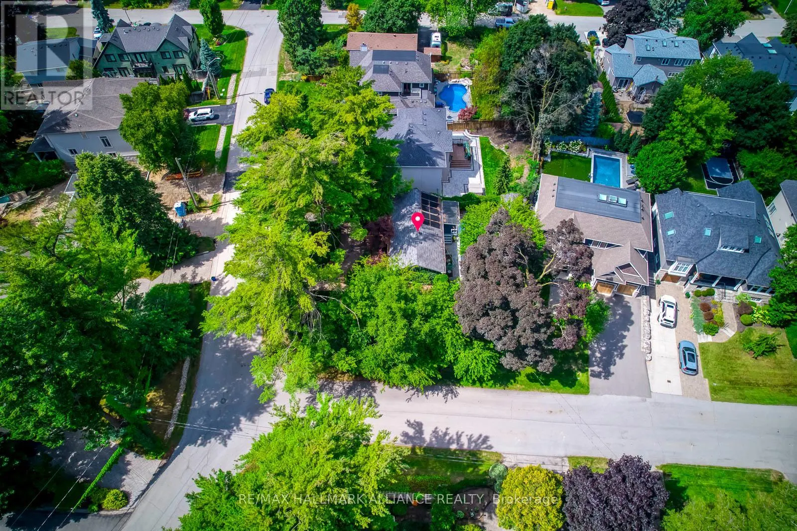 463 DRUMMOND ROAD