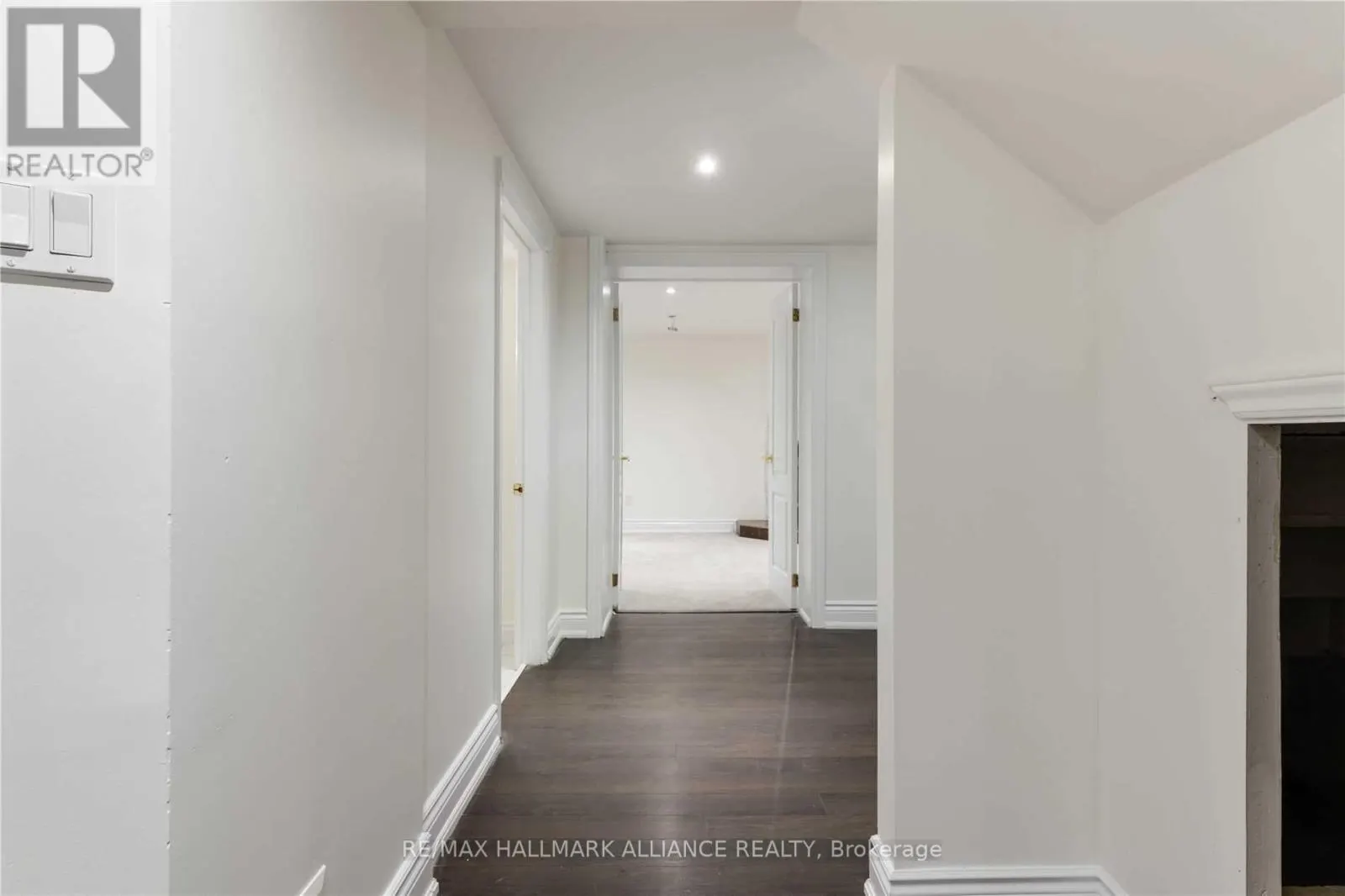 463 DRUMMOND ROAD