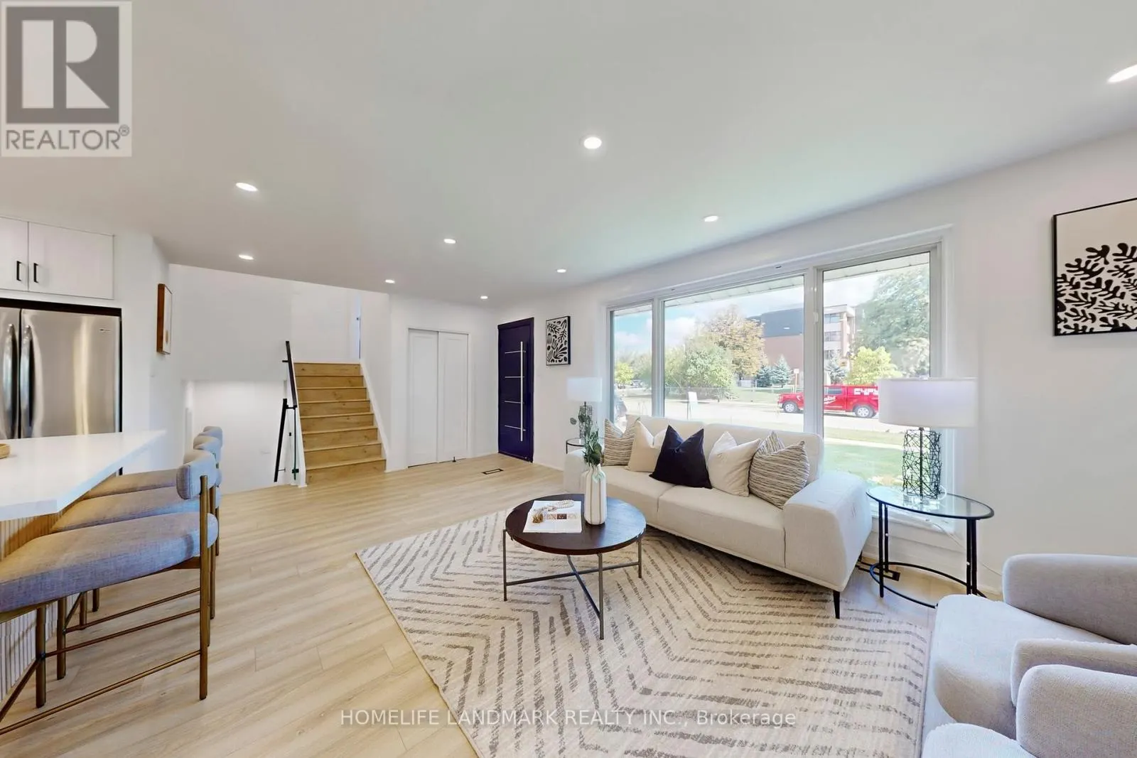 1354 KELLY ROAD