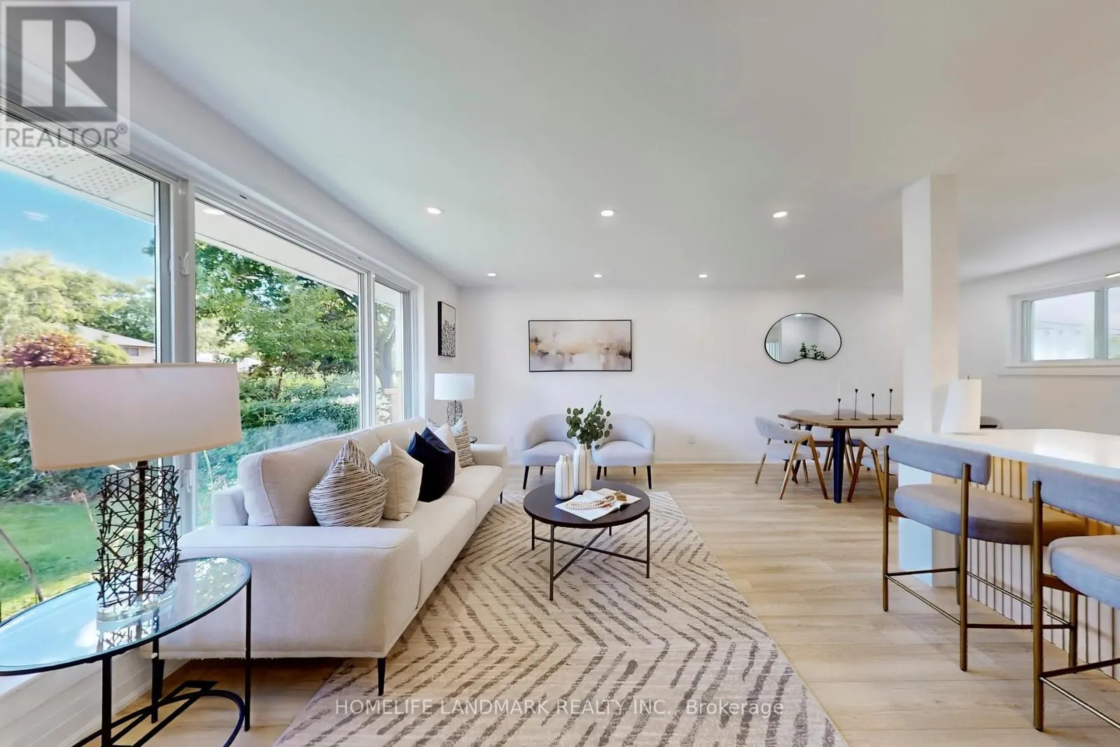 1354 KELLY ROAD