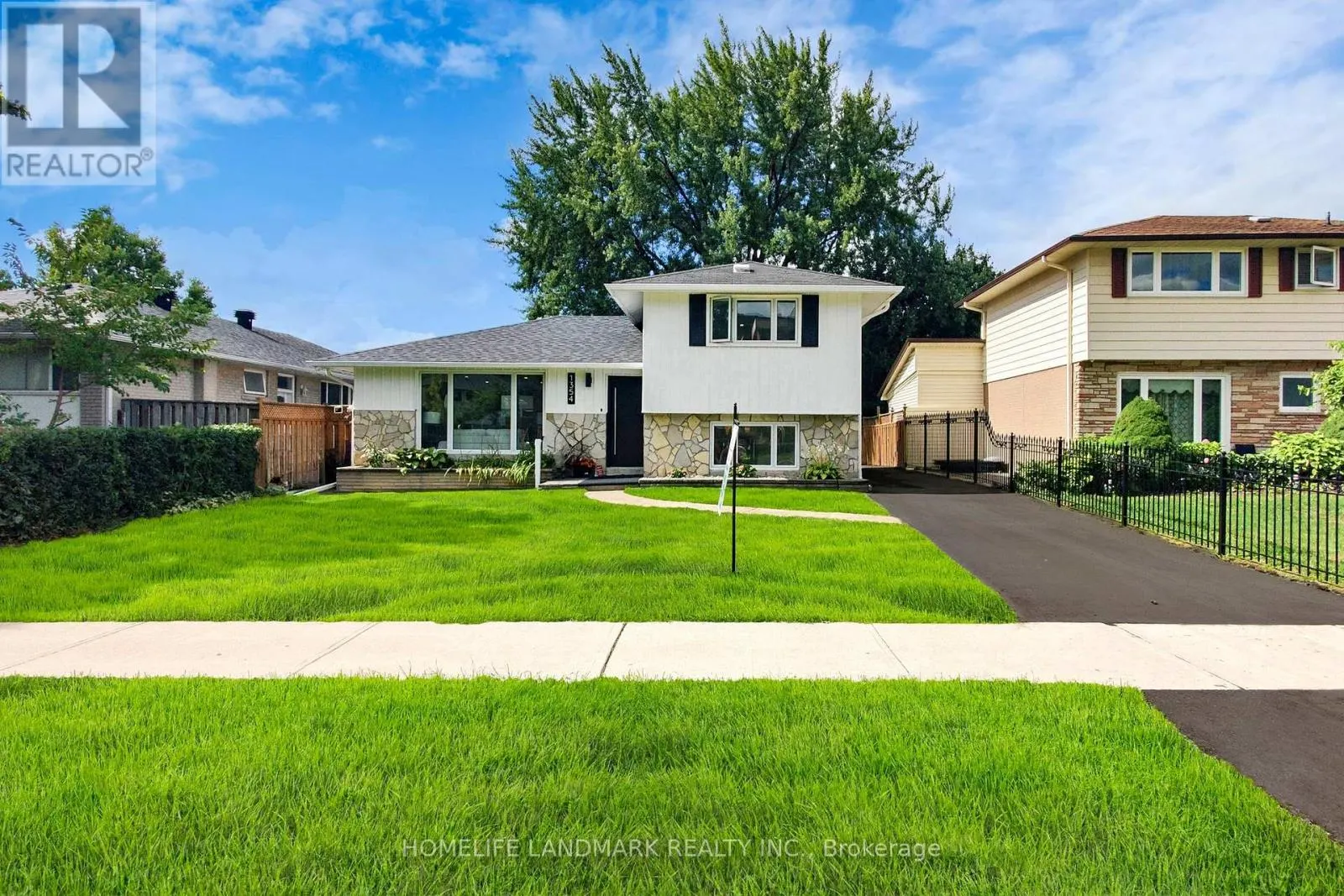 1354 KELLY ROAD