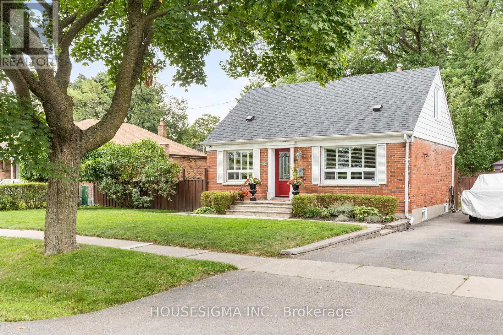 129 EDGECROFT ROAD