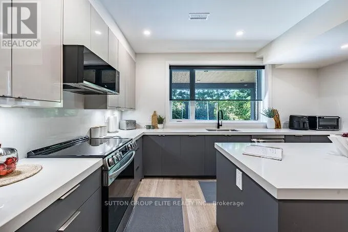 128 HAINES DRIVE