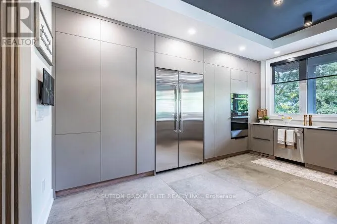 128 HAINES DRIVE