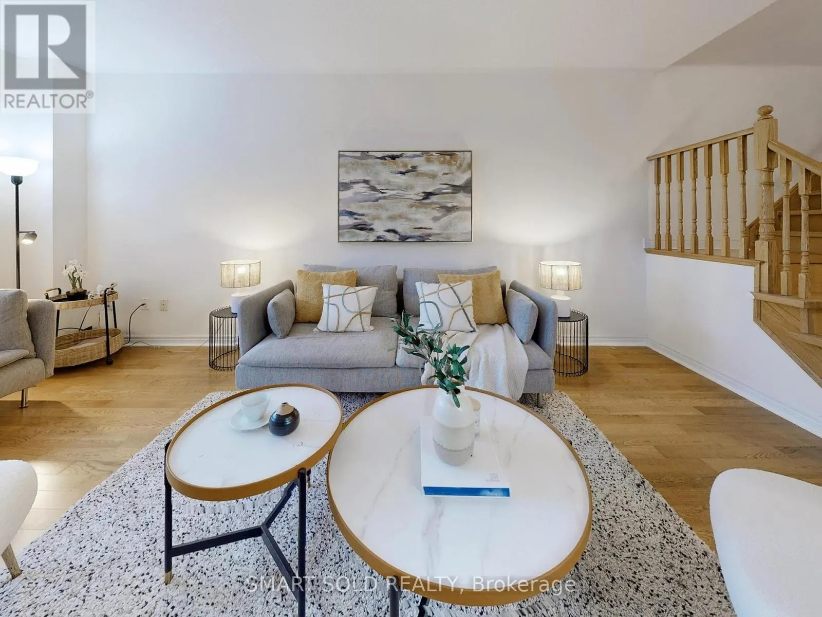 26 - 230 PAISLEY BOULEVARD W