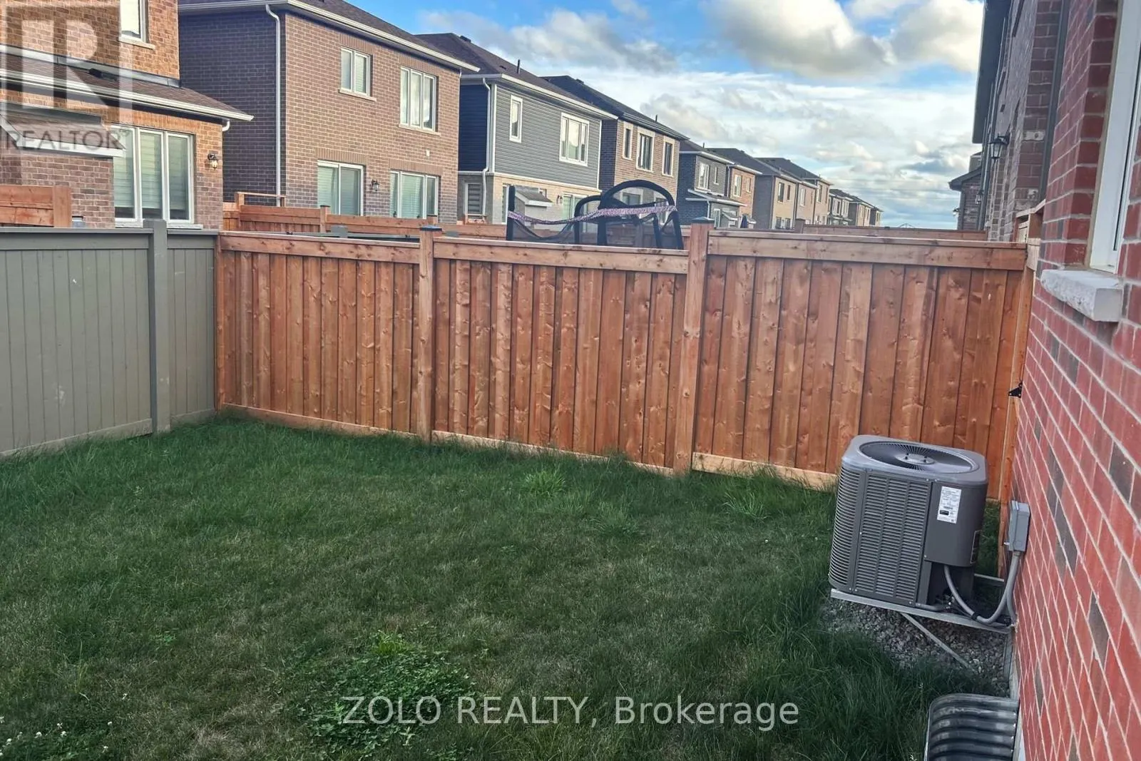 551 BELLFLOWER COURT