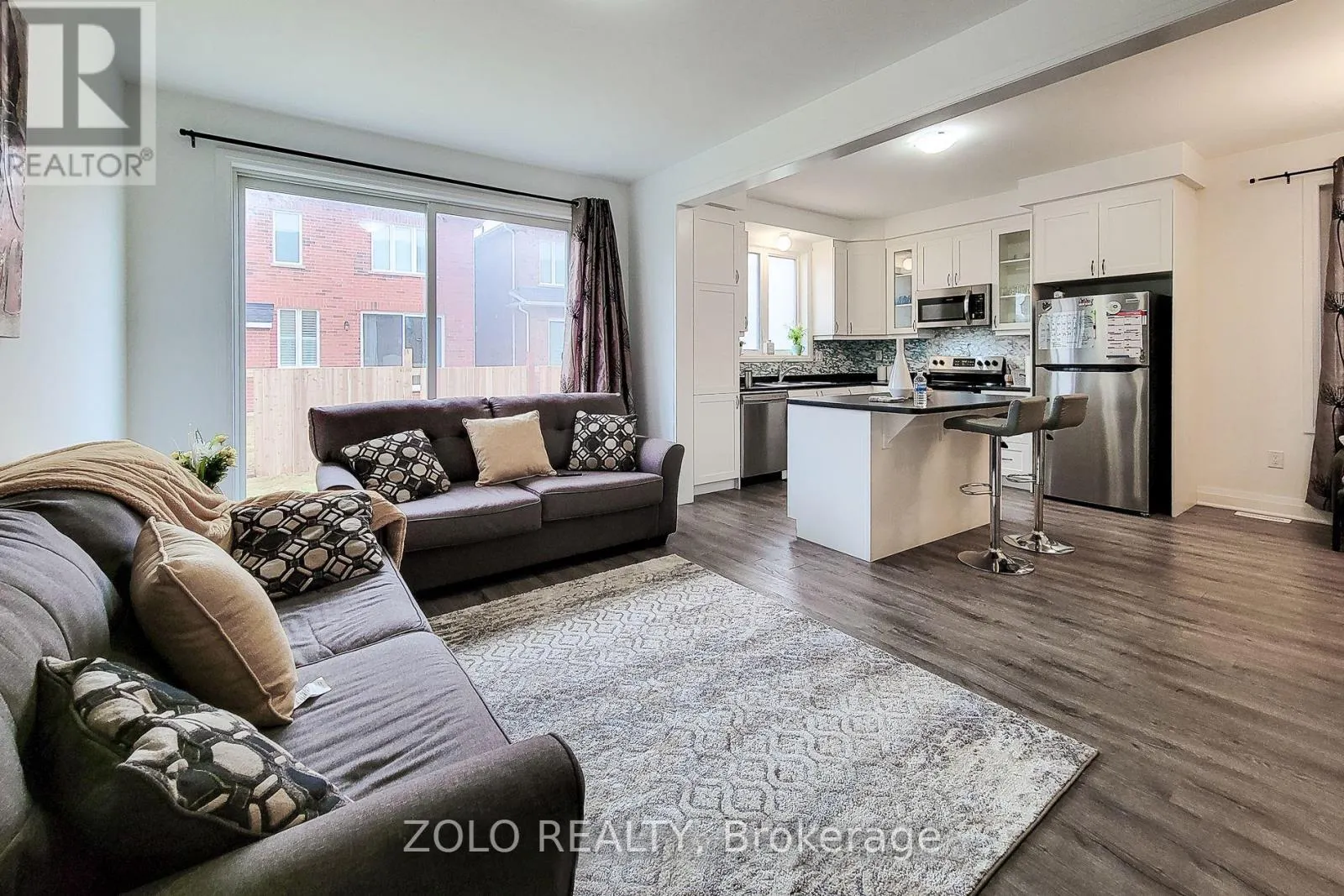 551 BELLFLOWER COURT