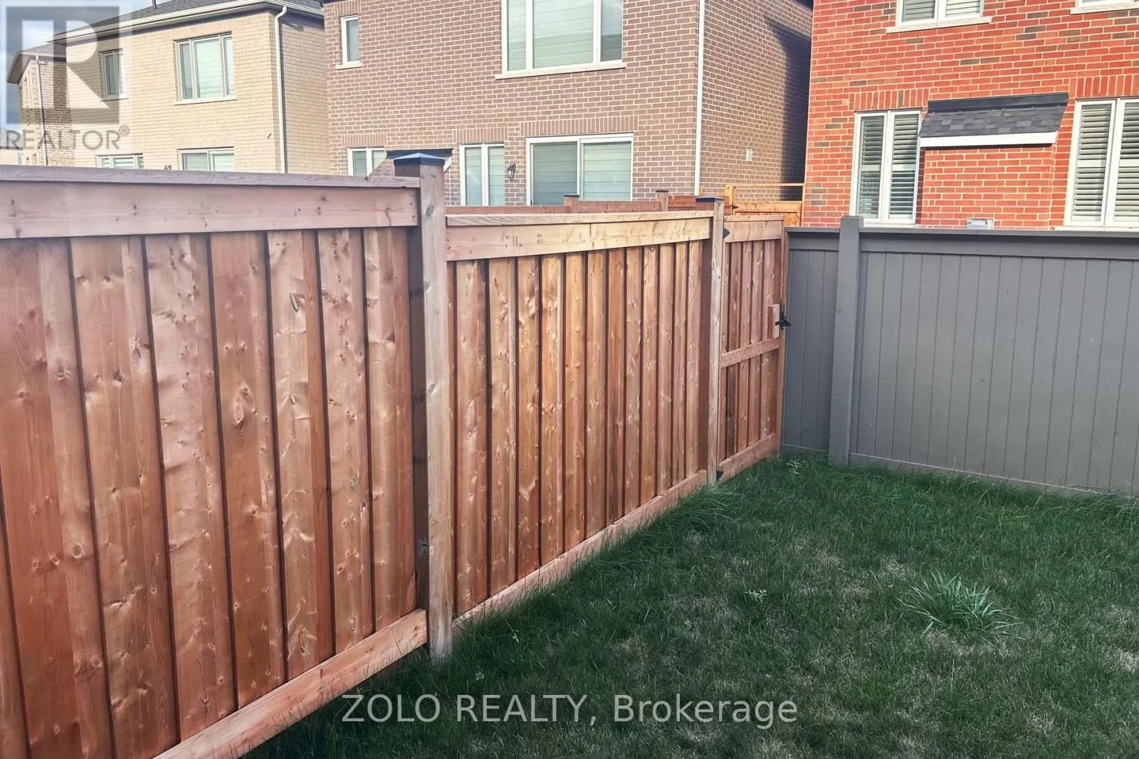 551 BELLFLOWER COURT