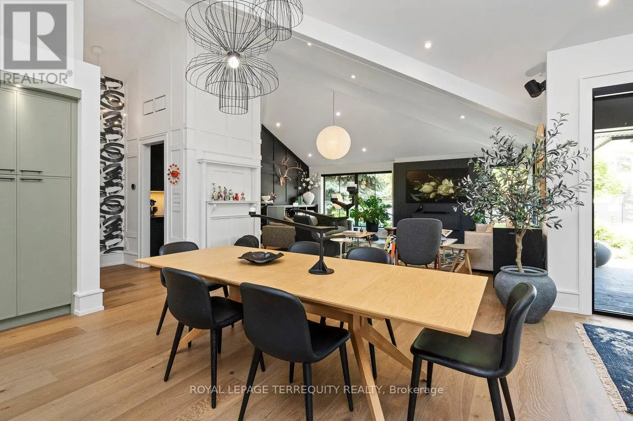 14 PRINCESS ANNE CRESCENT
