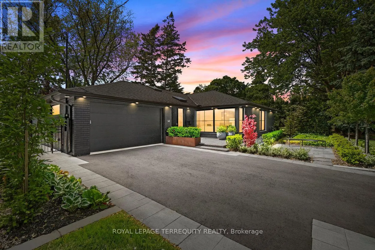 14 PRINCESS ANNE CRESCENT