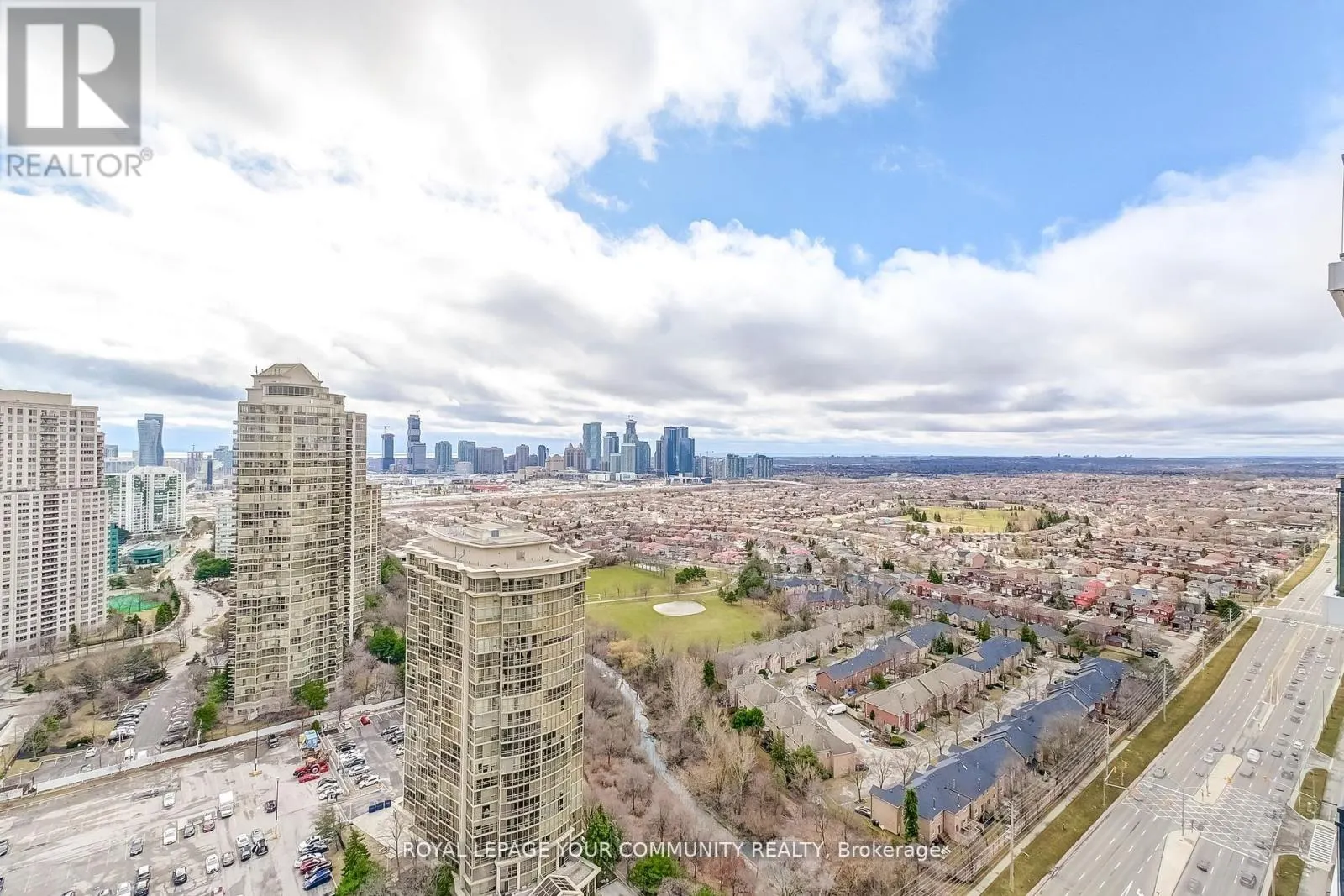 2702 - 75 EGLINTON AVENUE W