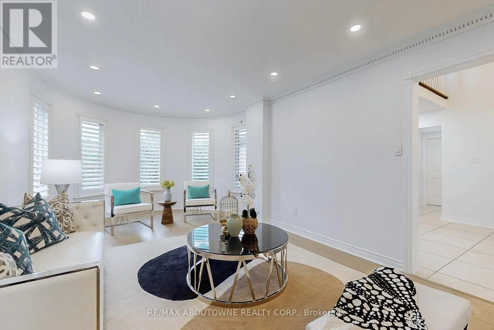 1398 WINTERBOURNE DRIVE