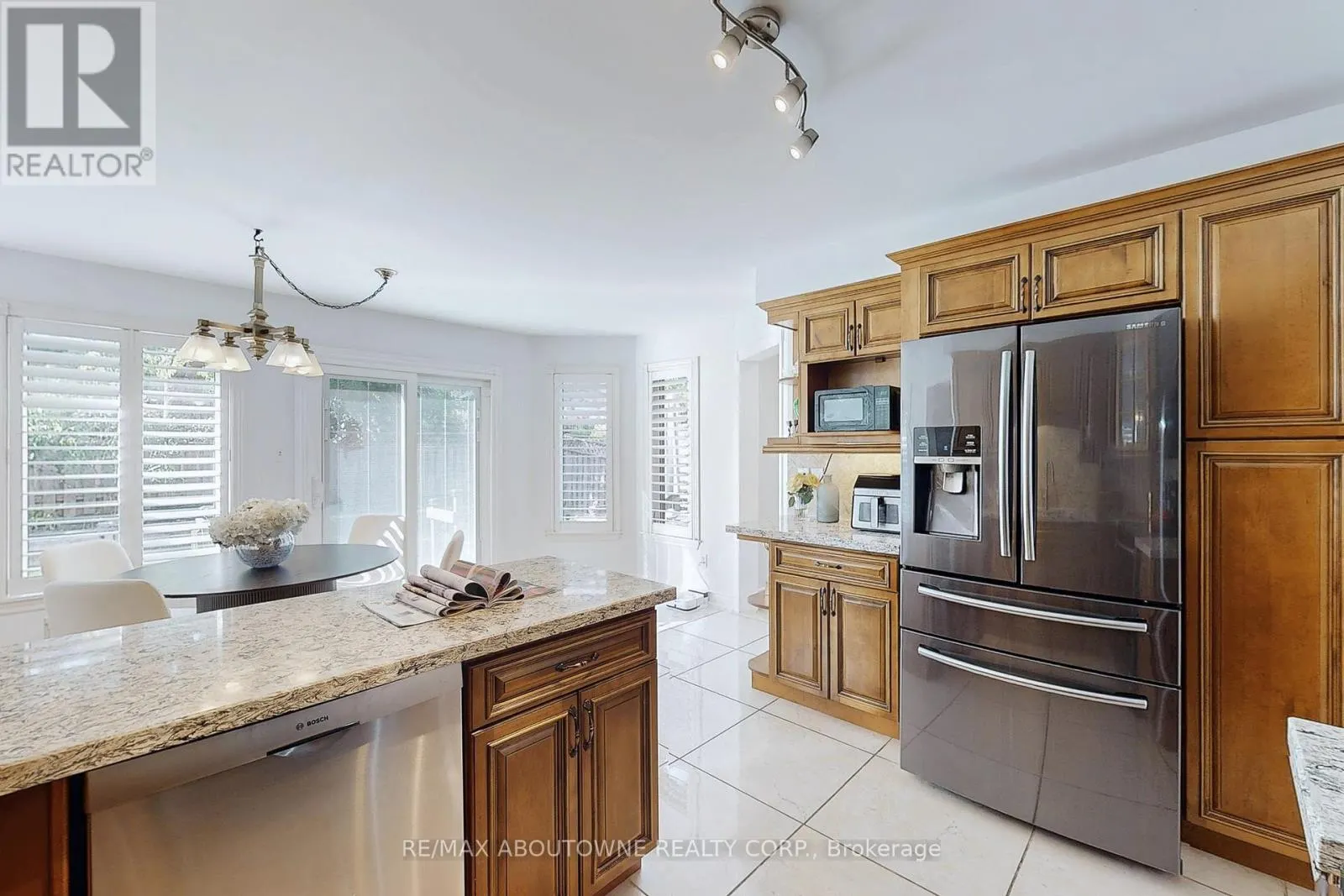 1398 WINTERBOURNE DRIVE