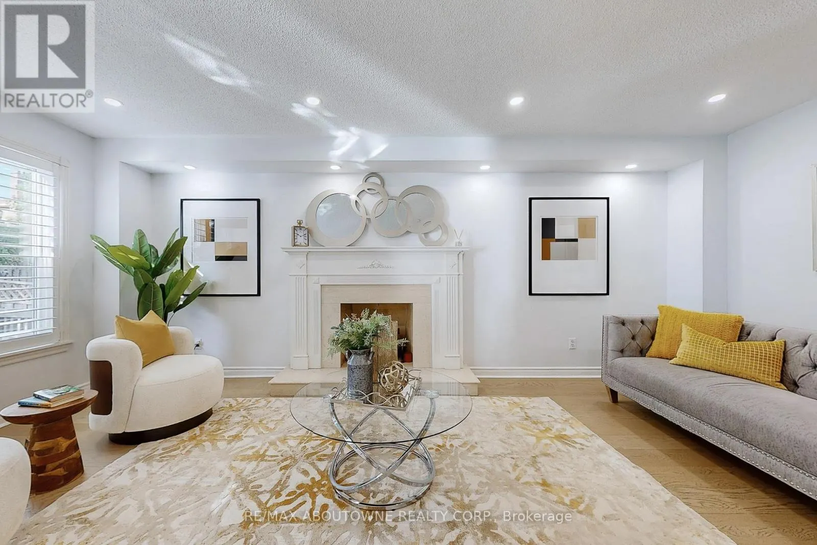 1398 WINTERBOURNE DRIVE
