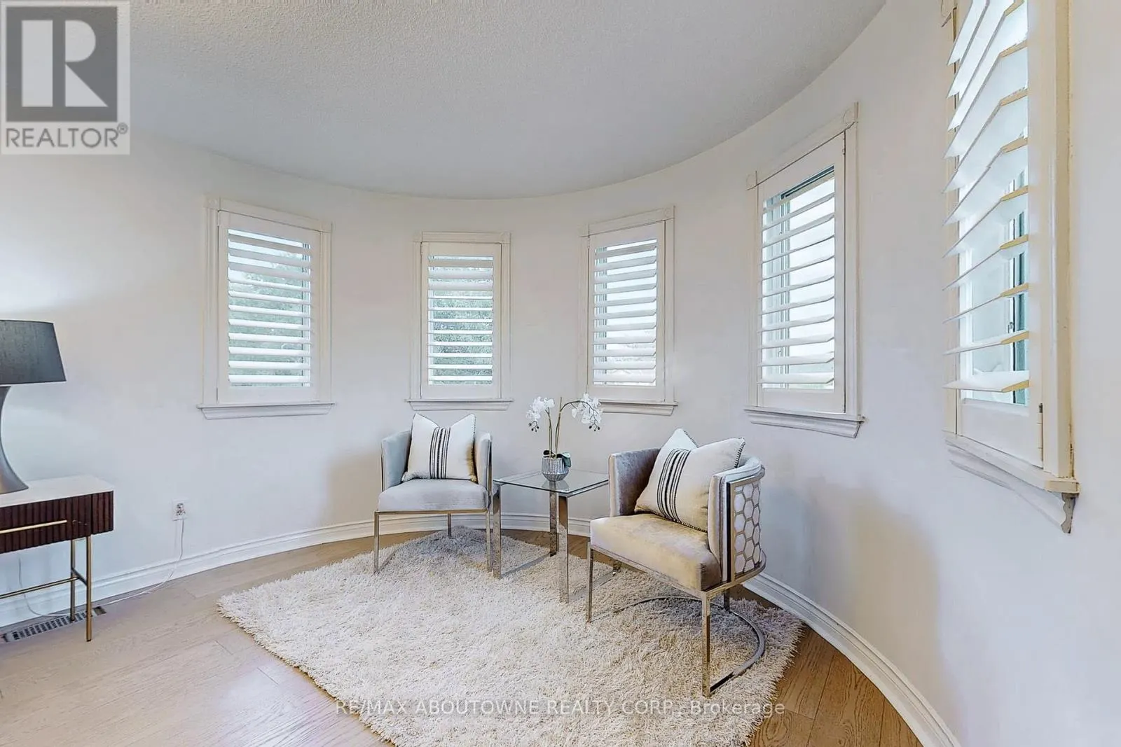 1398 WINTERBOURNE DRIVE