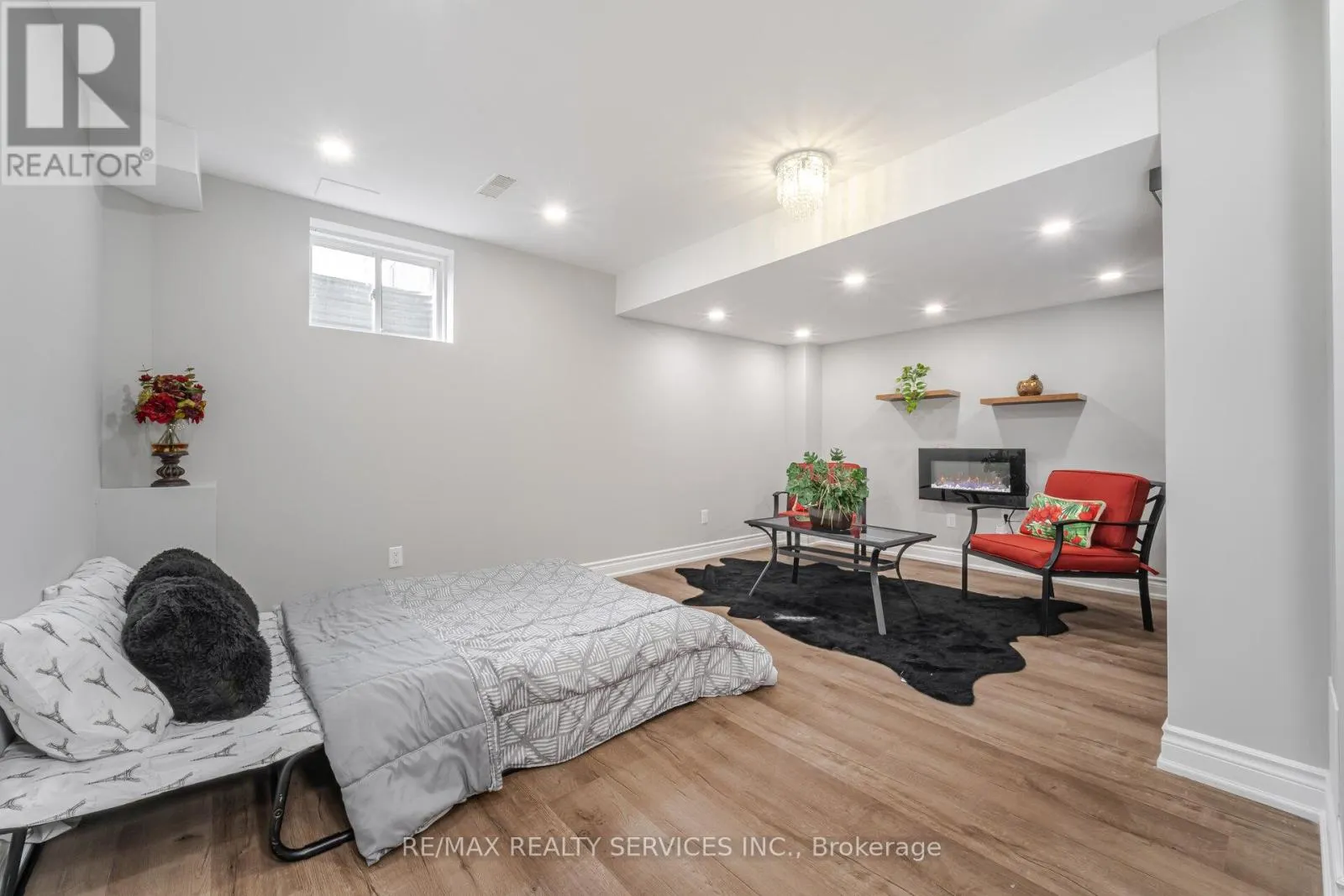 78 GOODSWAY TRAIL