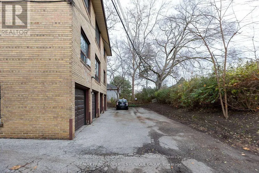 157 BERRY ROAD
