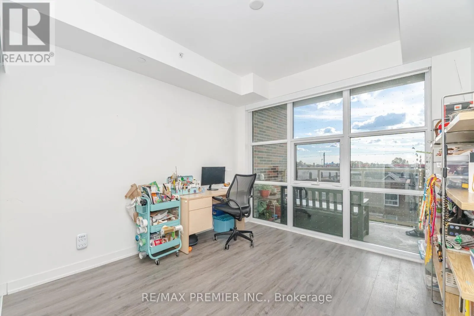 311 - 1787 ST. CLAIR AVENUE W