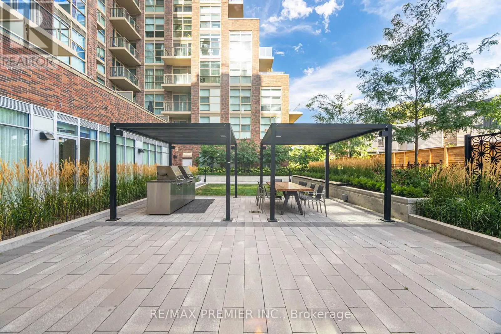 311 - 1787 ST. CLAIR AVENUE W