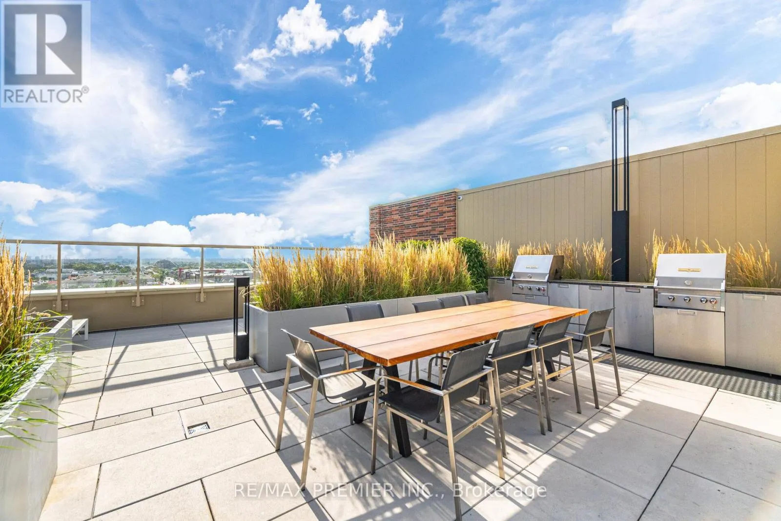 311 - 1787 ST. CLAIR AVENUE W