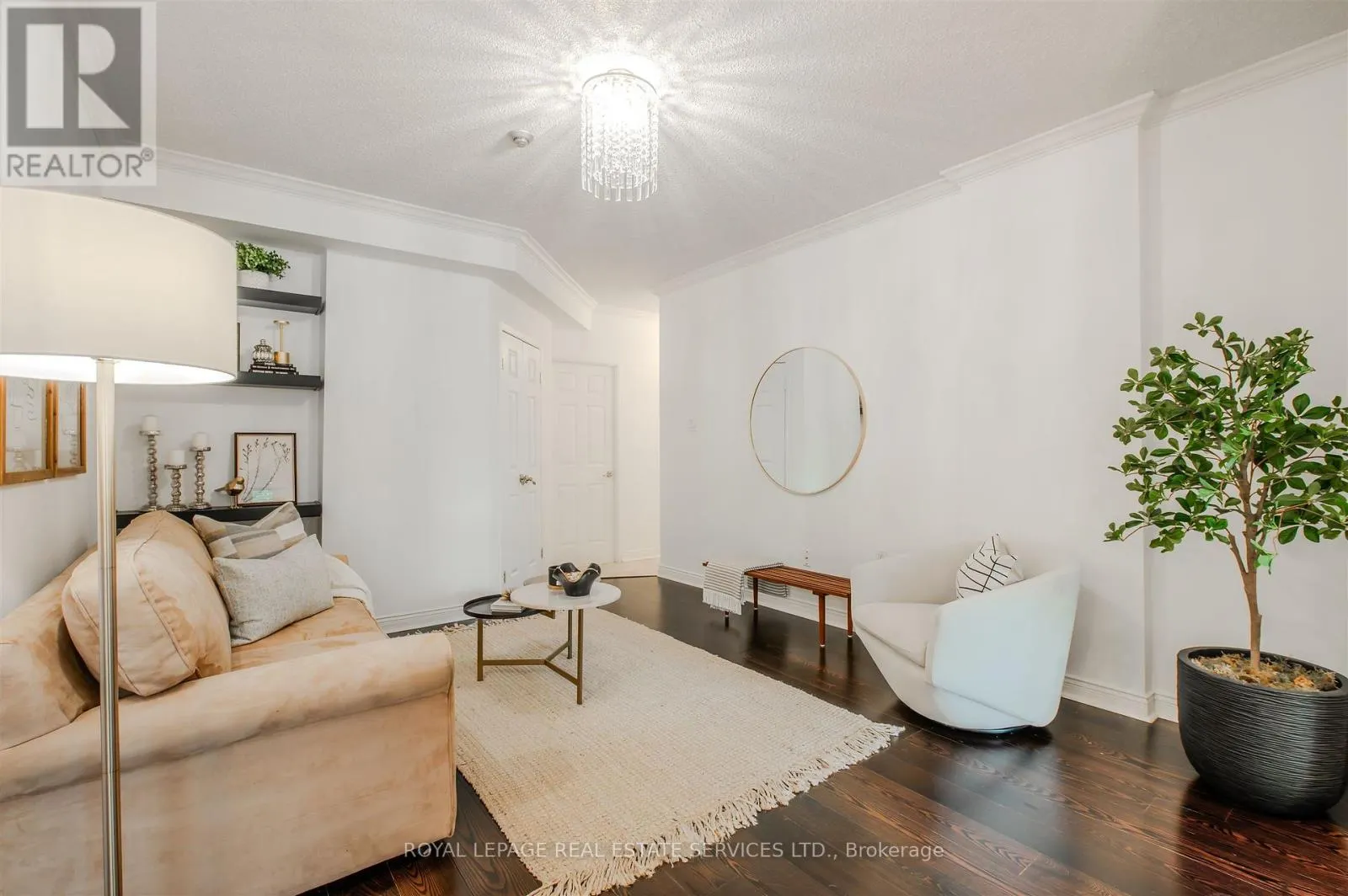111 - 1110 WALDEN CIRCLE