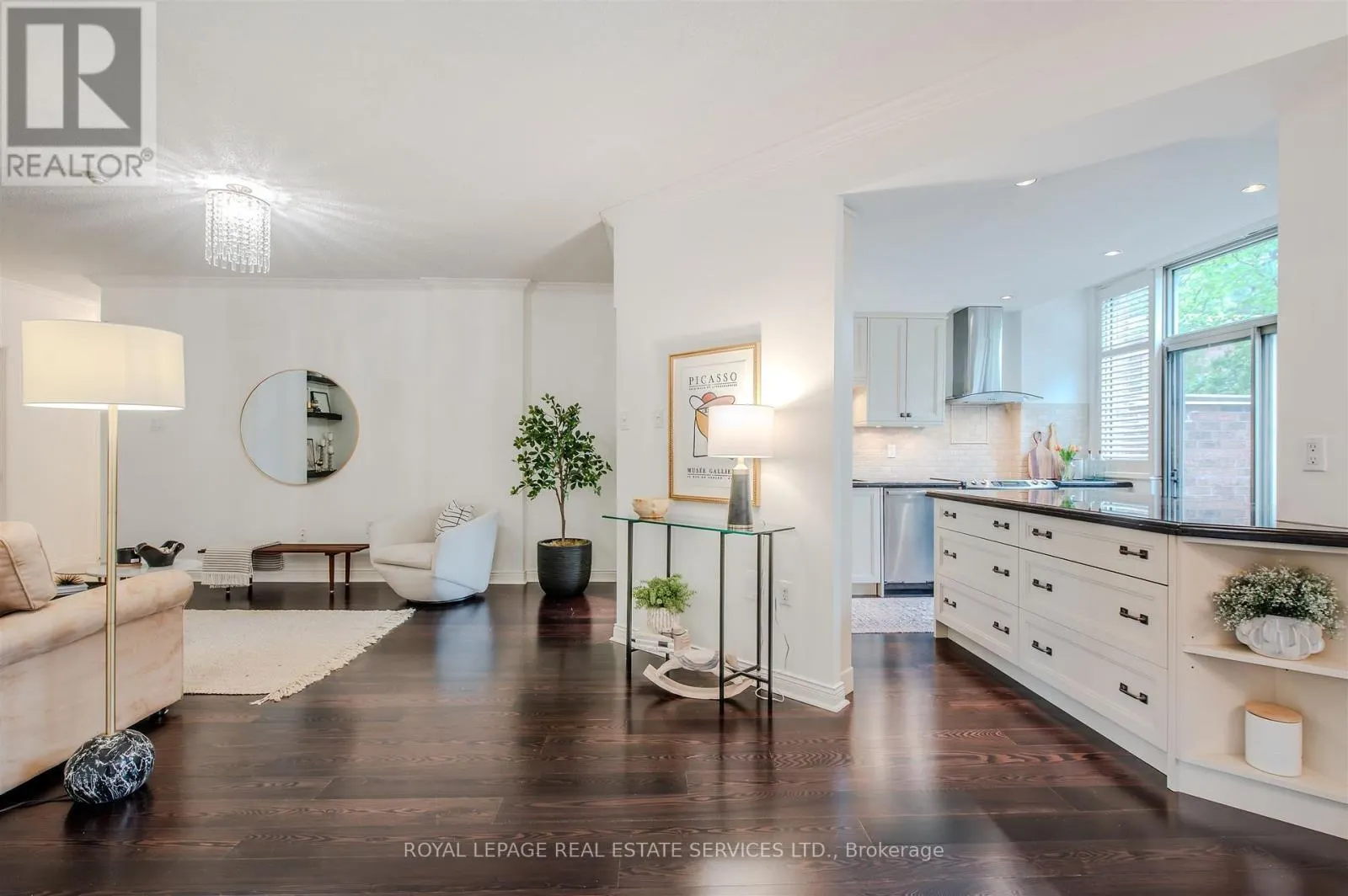 111 - 1110 WALDEN CIRCLE