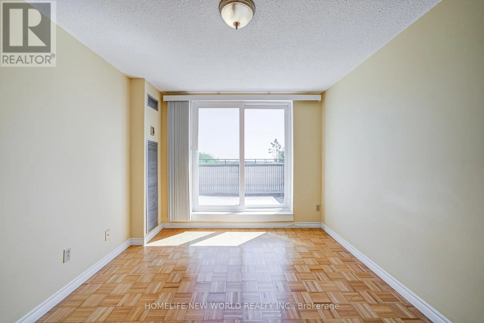 325 - 1455 WILLIAMSPORT DRIVE