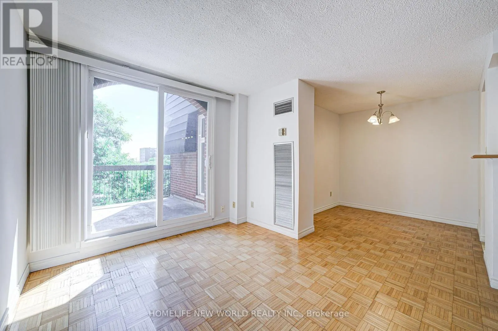 325 - 1455 WILLIAMSPORT DRIVE