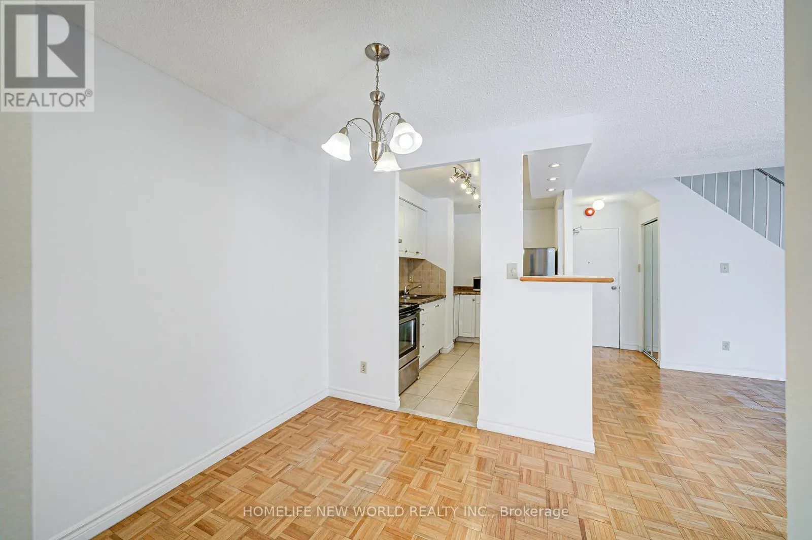 325 - 1455 WILLIAMSPORT DRIVE