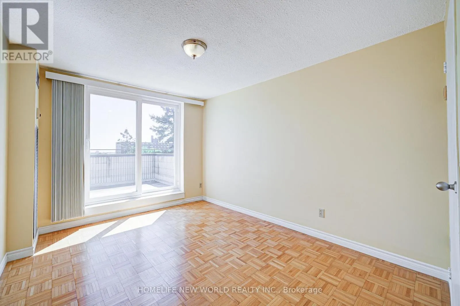 325 - 1455 WILLIAMSPORT DRIVE