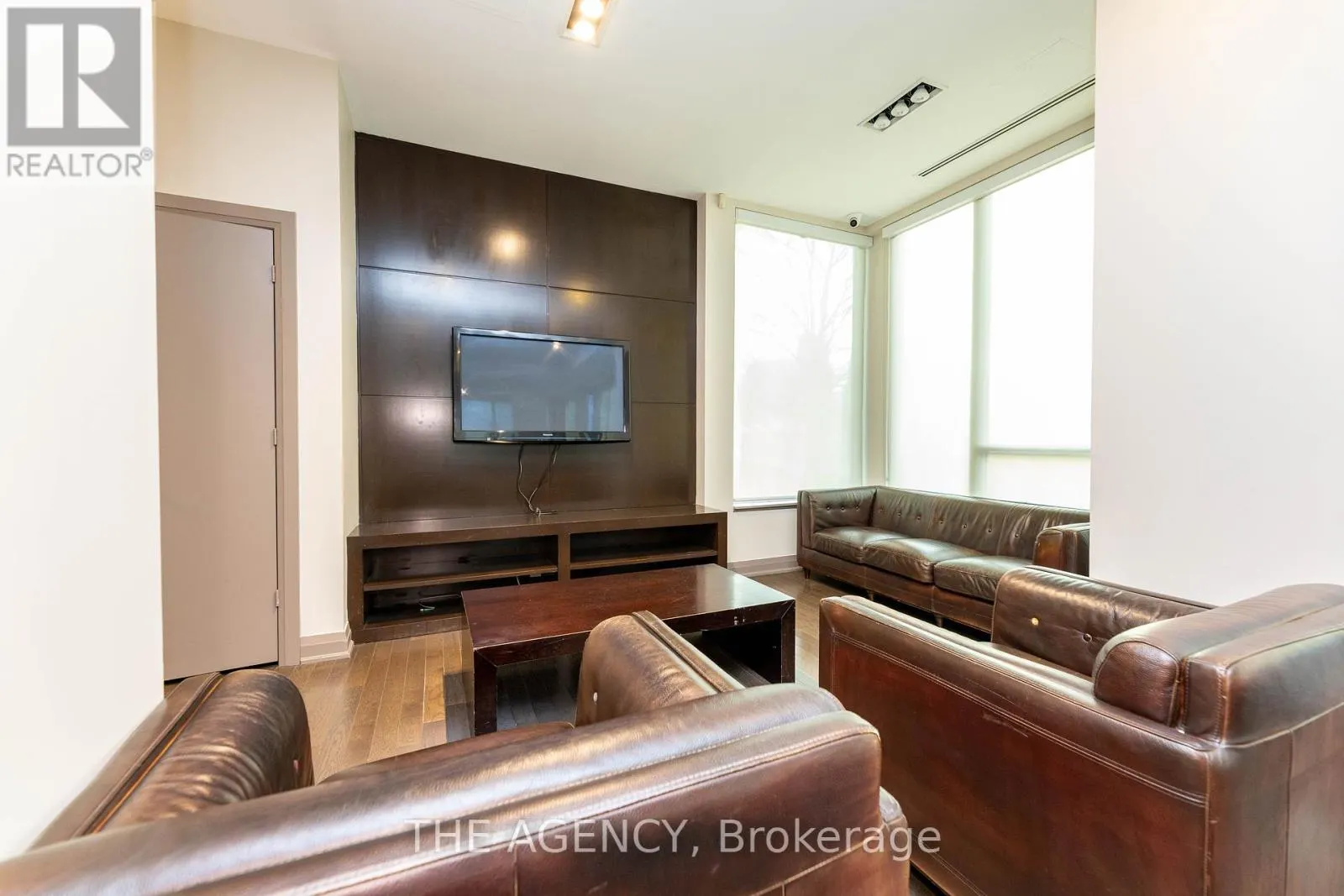 218 - 3525 KARIYA DRIVE