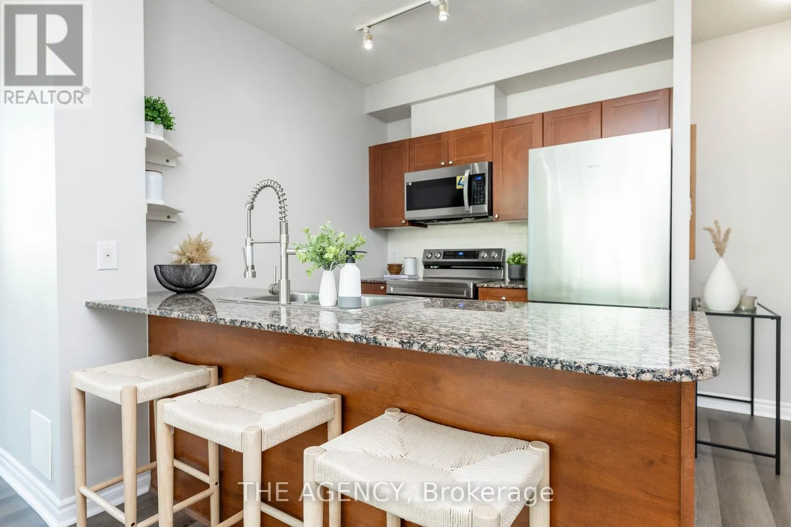 218 - 3525 KARIYA DRIVE