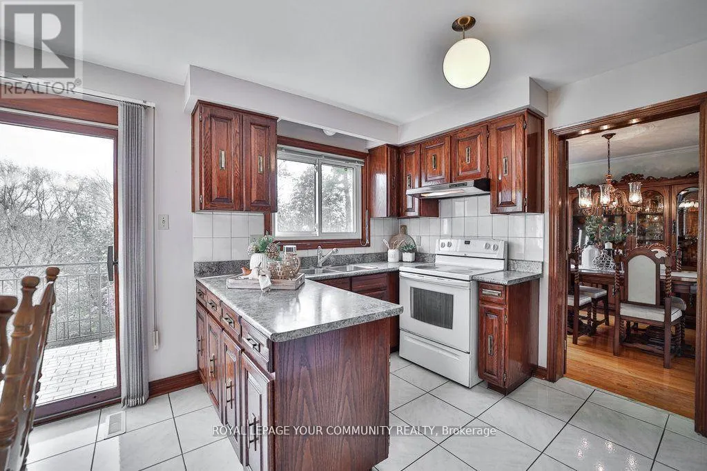 21 DISAN COURT