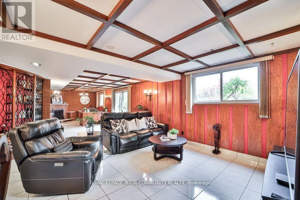 21 DISAN COURT