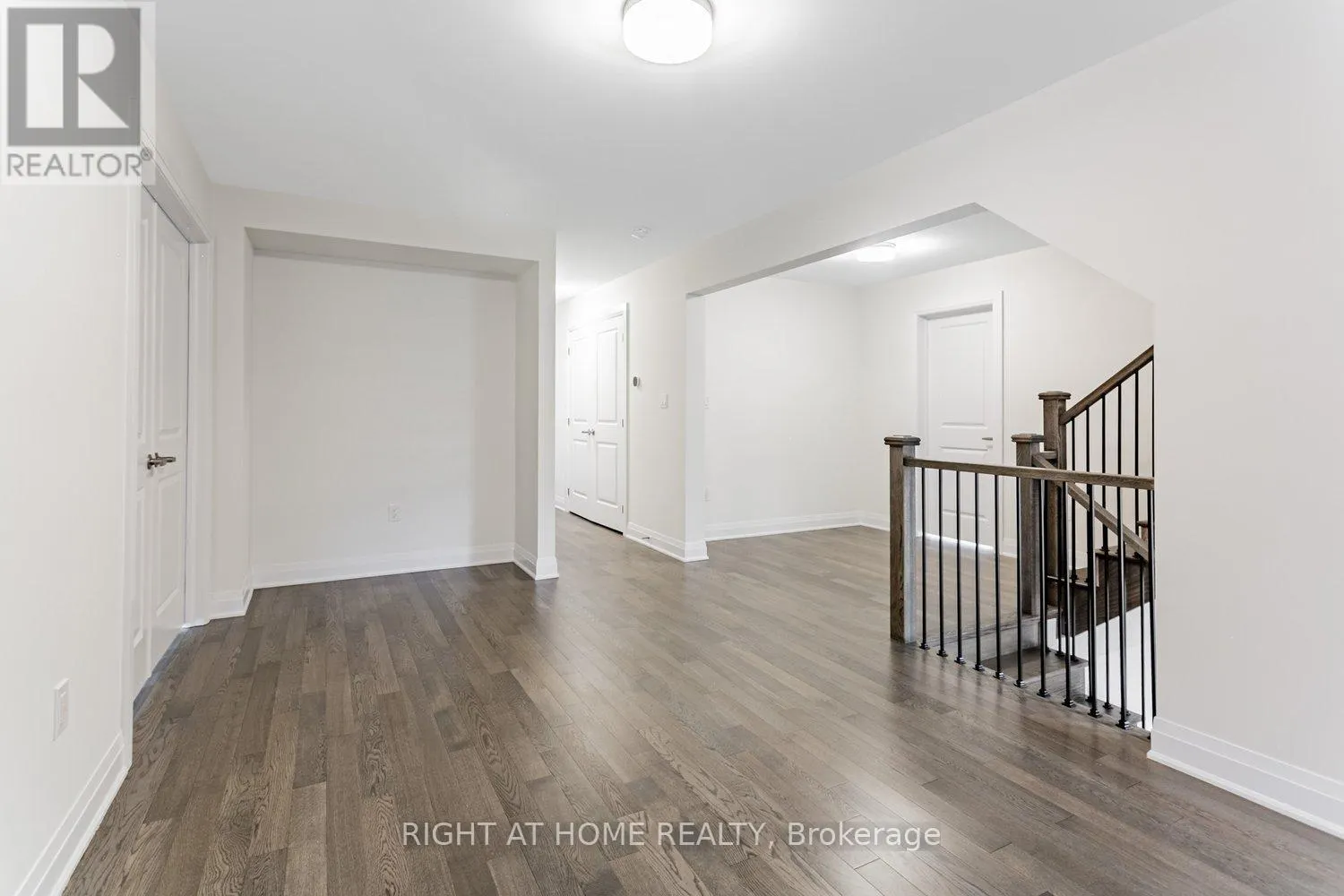 13 OCEANIC AVENUE