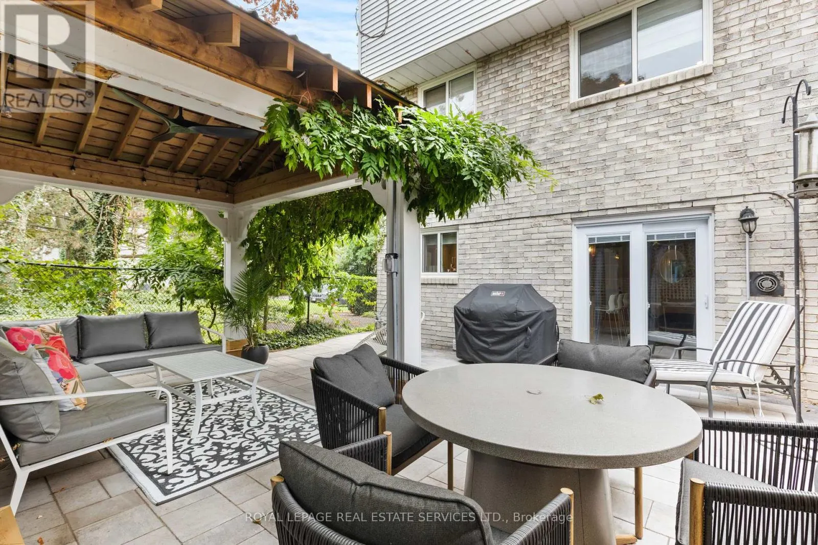 5 - 2303 MARINE DRIVE