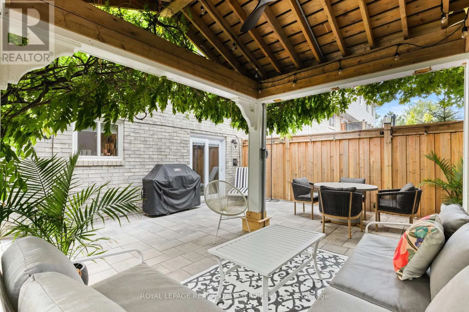 5 - 2303 MARINE DRIVE