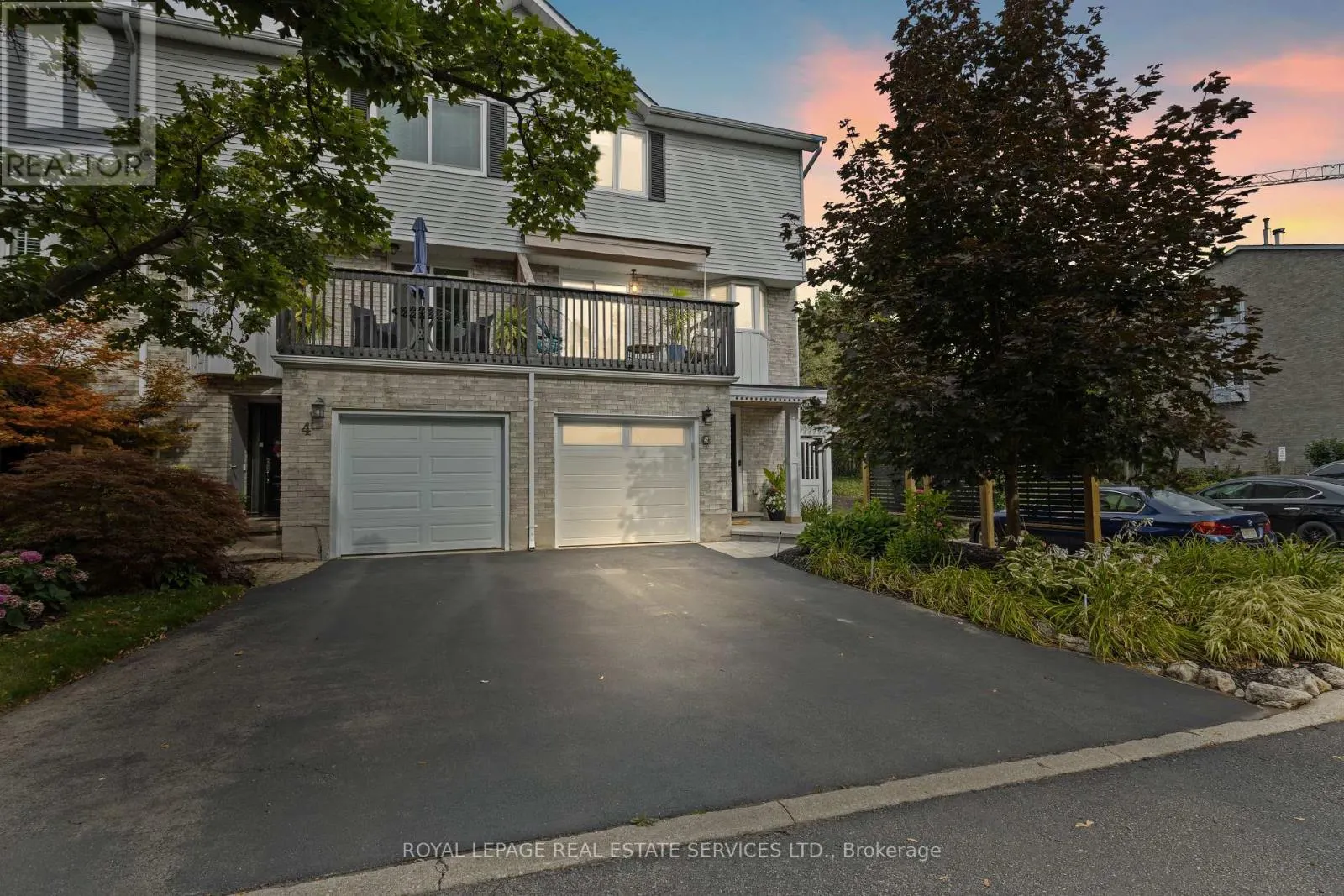 5 - 2303 MARINE DRIVE