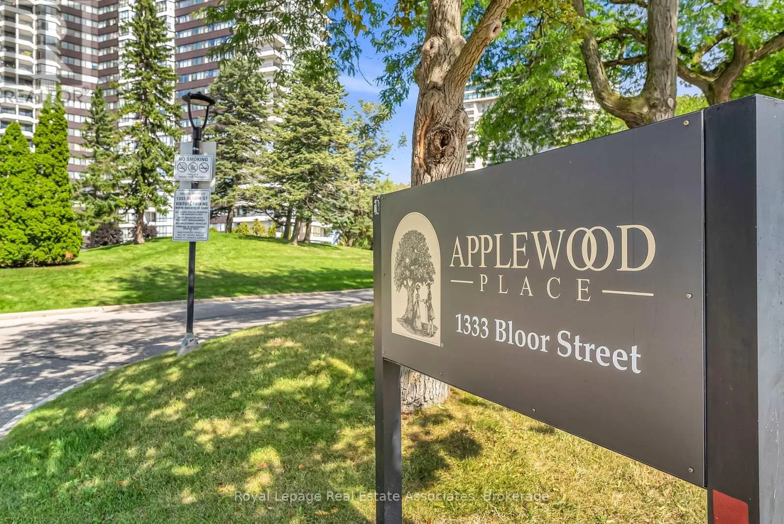611 - 1333 BLOOR STREET E
