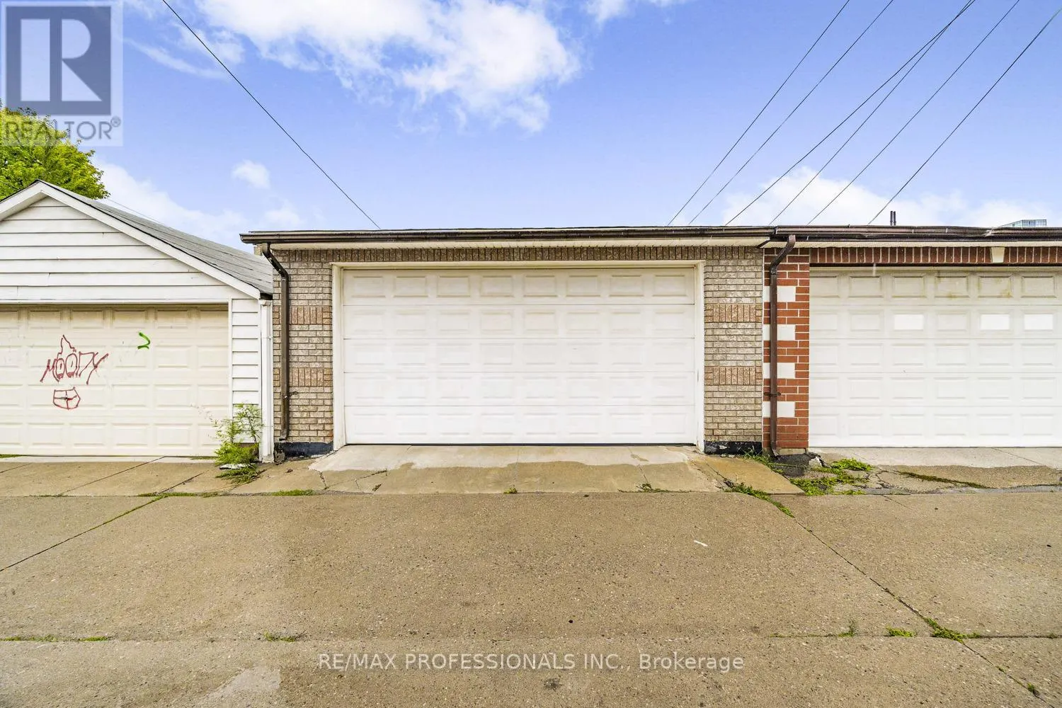 1197 DUFFERIN STREET