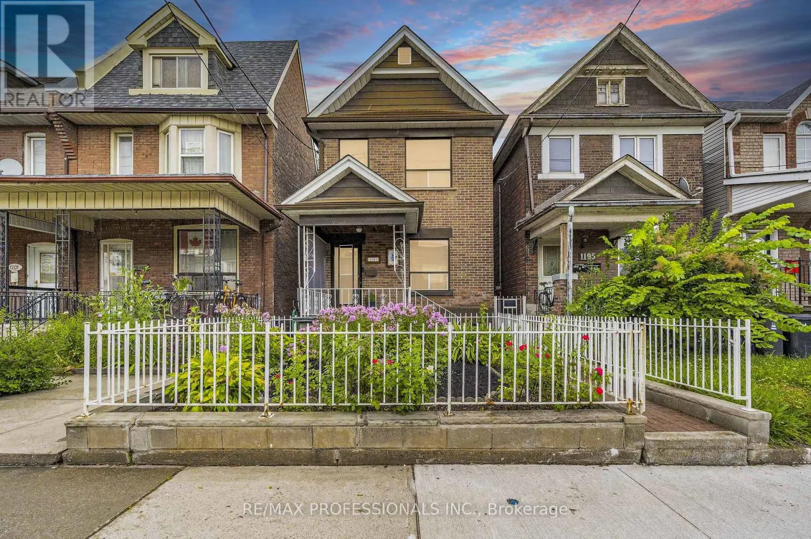 1197 DUFFERIN STREET
