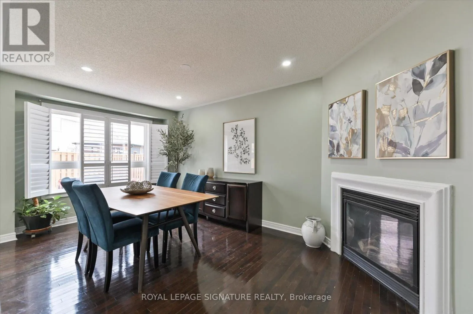 5 THORNBUSH BOULEVARD