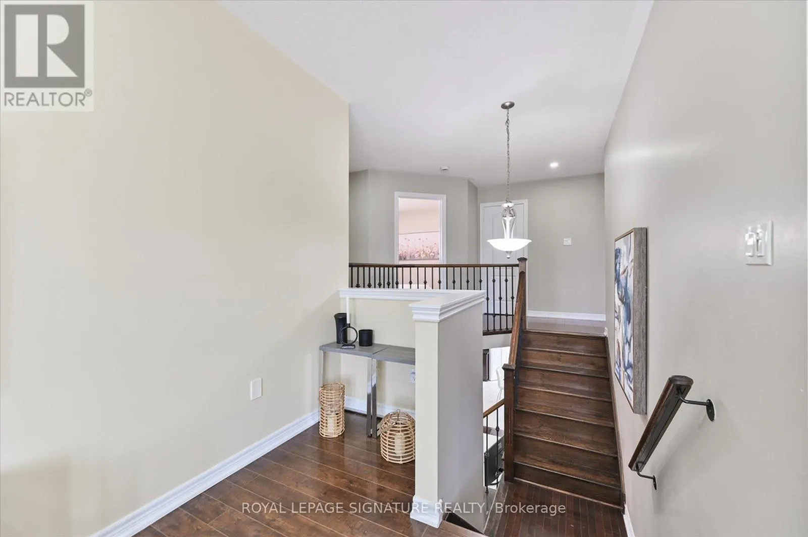 5 THORNBUSH BOULEVARD